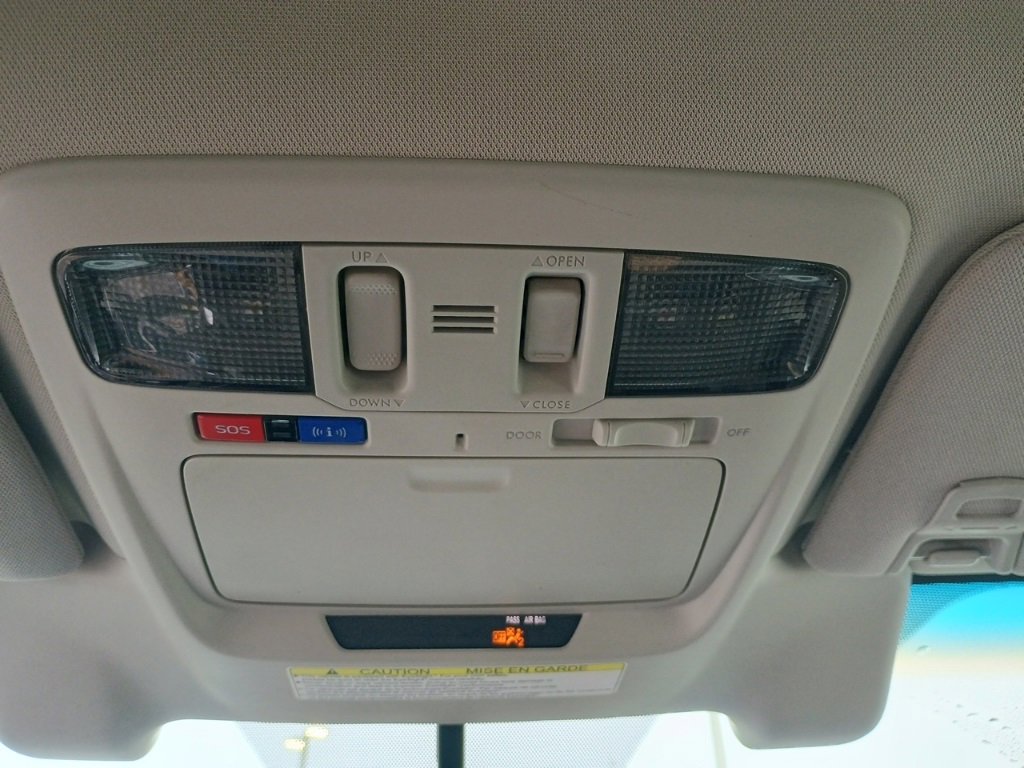 Used 2016 Subaru Outback 3.6R Limited image 32