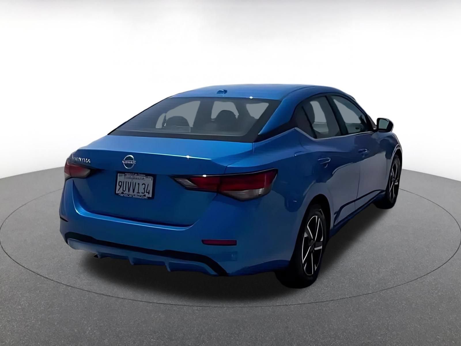 Used 2025 Nissan Sentra SV FWD image 12