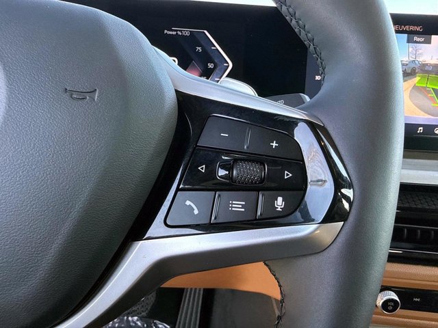 Used 2025 BMW 330i Sedan image 31