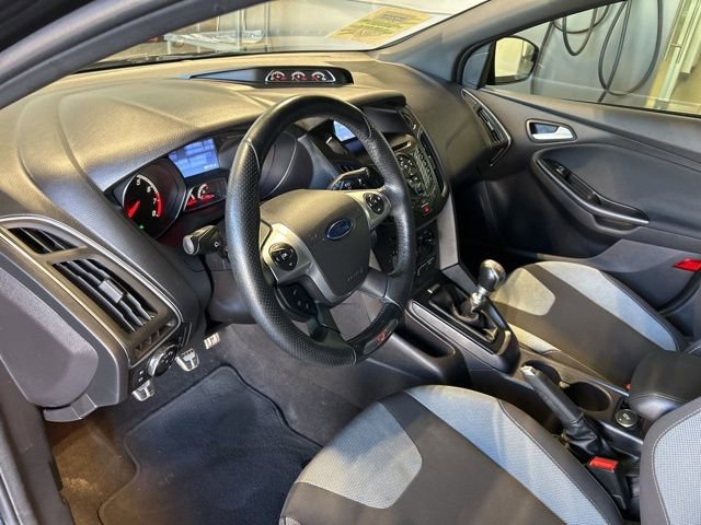 Used 2014 Ford Focus ST image 45