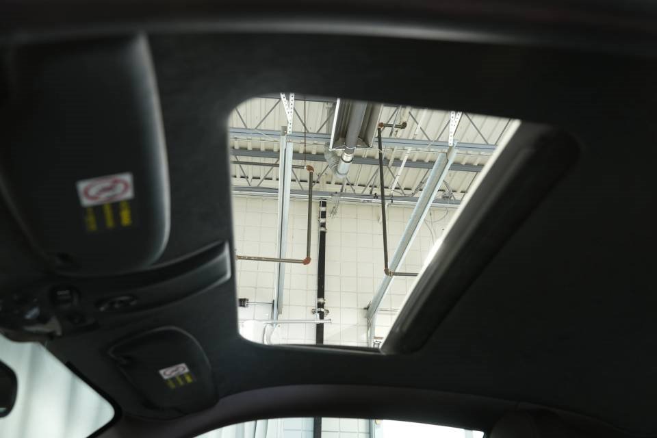 Used 2008 Porsche 911 Turbo image 32