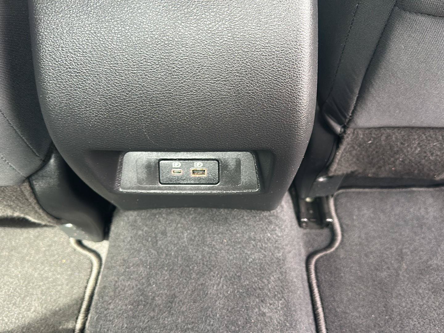 Used 2025 Nissan Altima 2.5 SV FWD image 14