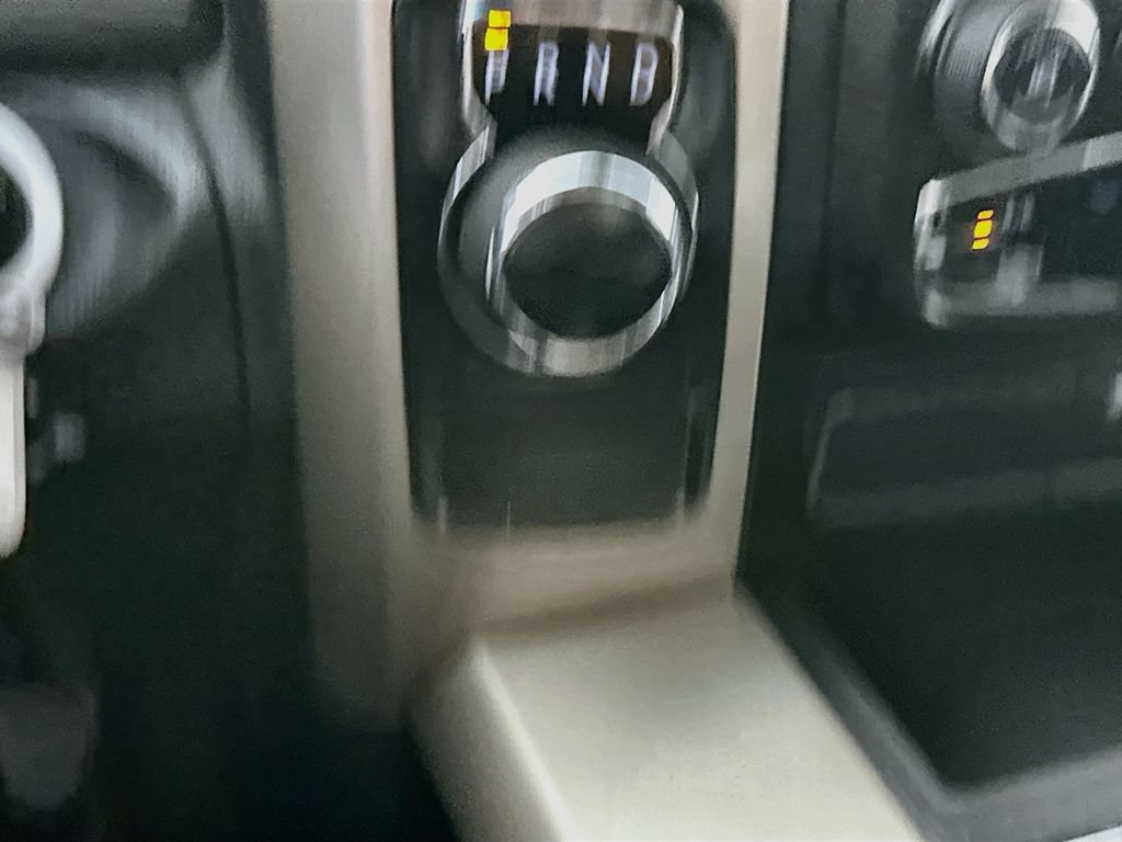 Used 2013 RAM 1500 Big Horn RWD image 16
