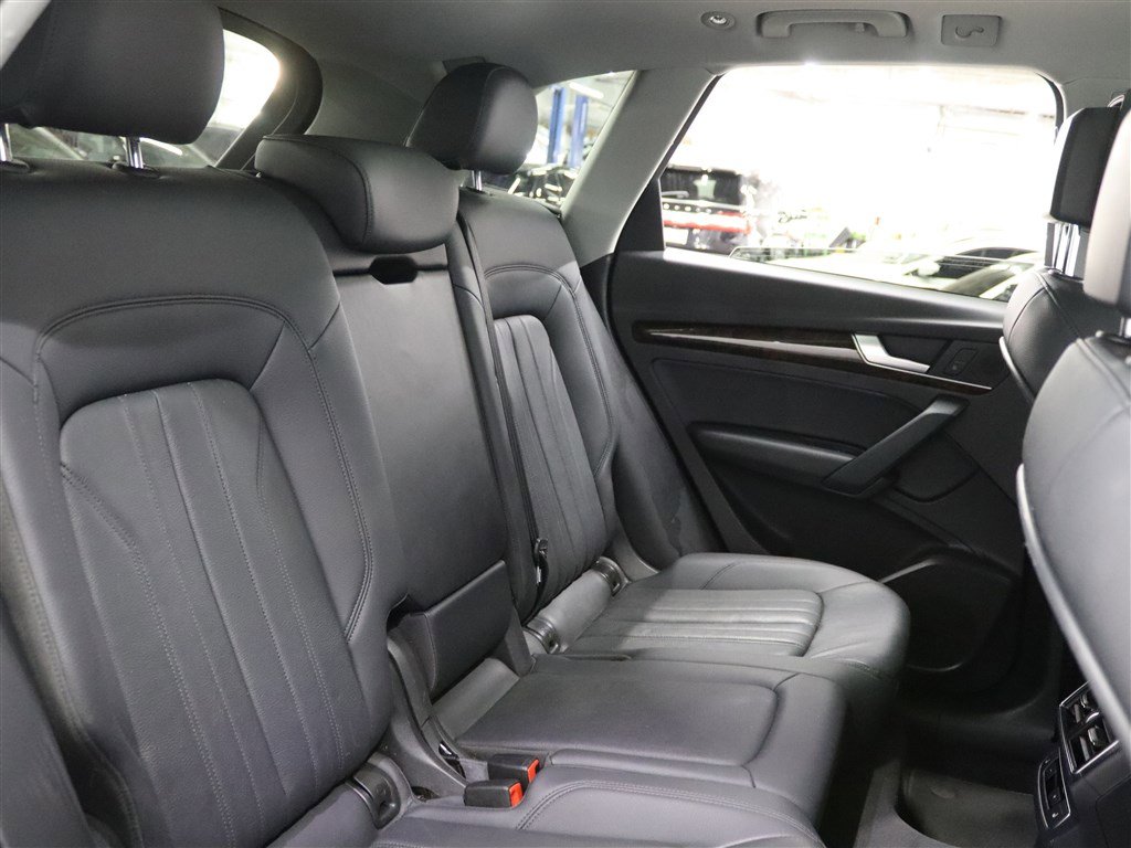 Used 2018 Audi Q5 2.0T Premium Plus w/ Premium Plus Package image 15
