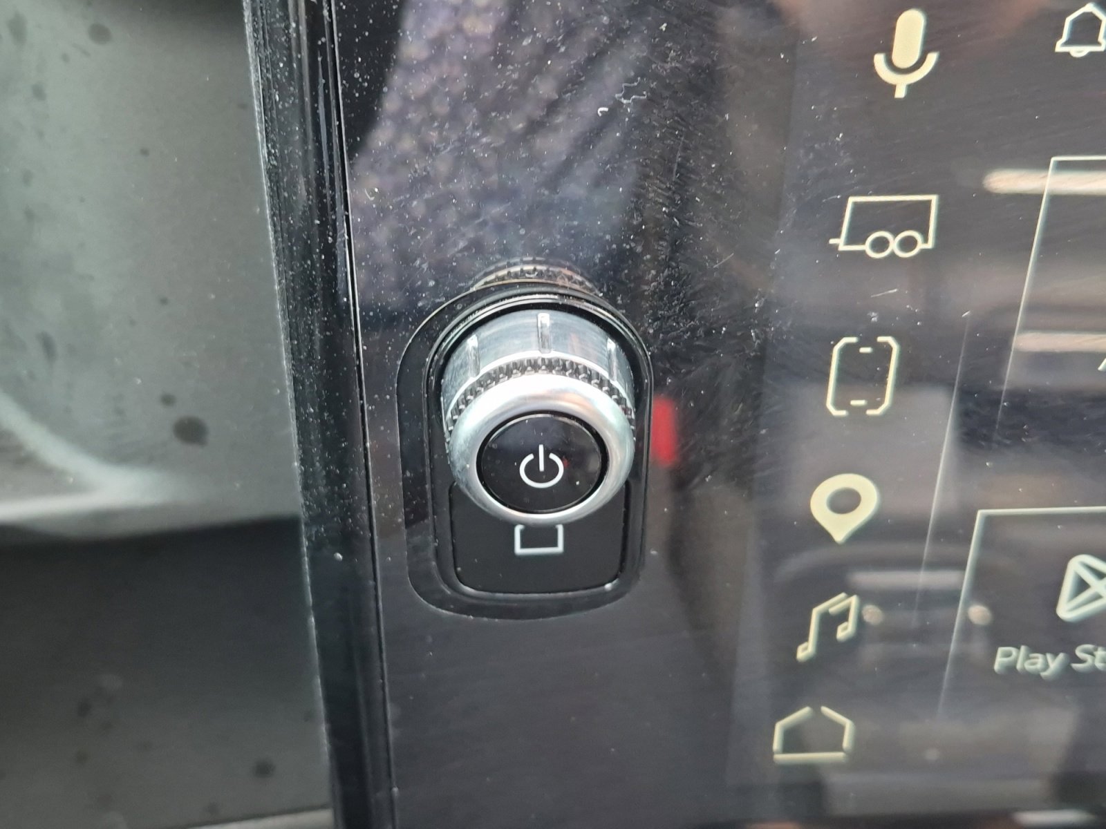 Used 2025 GMC Sierra 2500 AT4 w/ AT4 Premium Plus Package AWD/4WD image 17