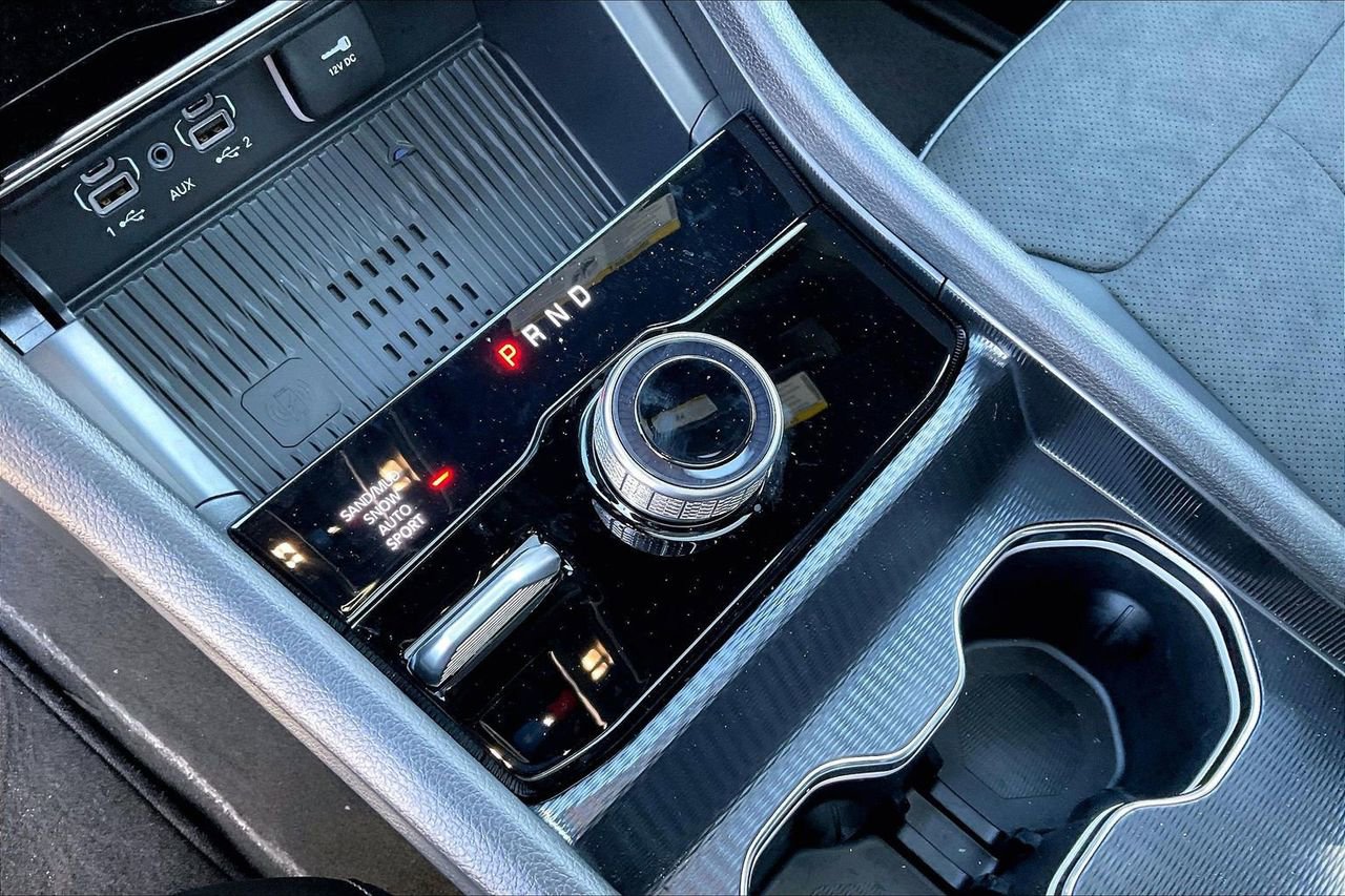 New 2026 Jeep Grand Cherokee Altitude image 30