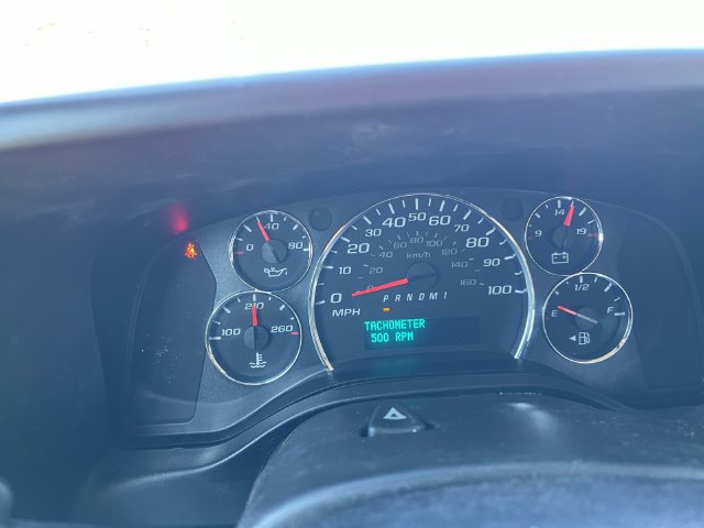 Used 2018 Chevrolet Express 2500 RWD image 24