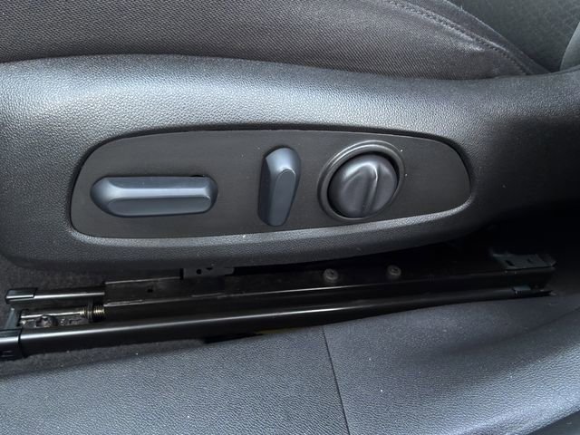 Used 2022 Chevrolet Malibu LT image 22