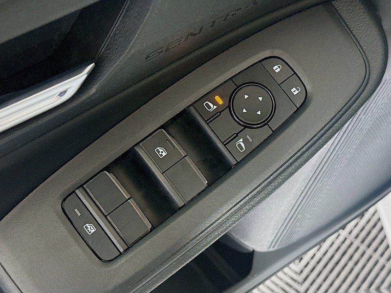 New 2026 Nissan Sentra SV w/ SV Convenience Package FWD image 19