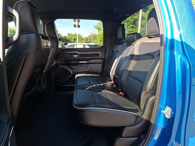 Used 2024 RAM 1500 Laramie AWD/4WD image 10
