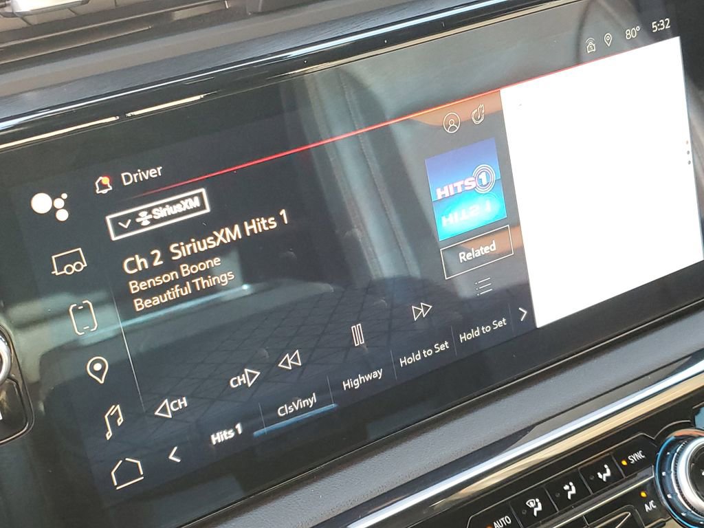 Used 2024 GMC Sierra 1500 AT4 w/ Technology Package image 17