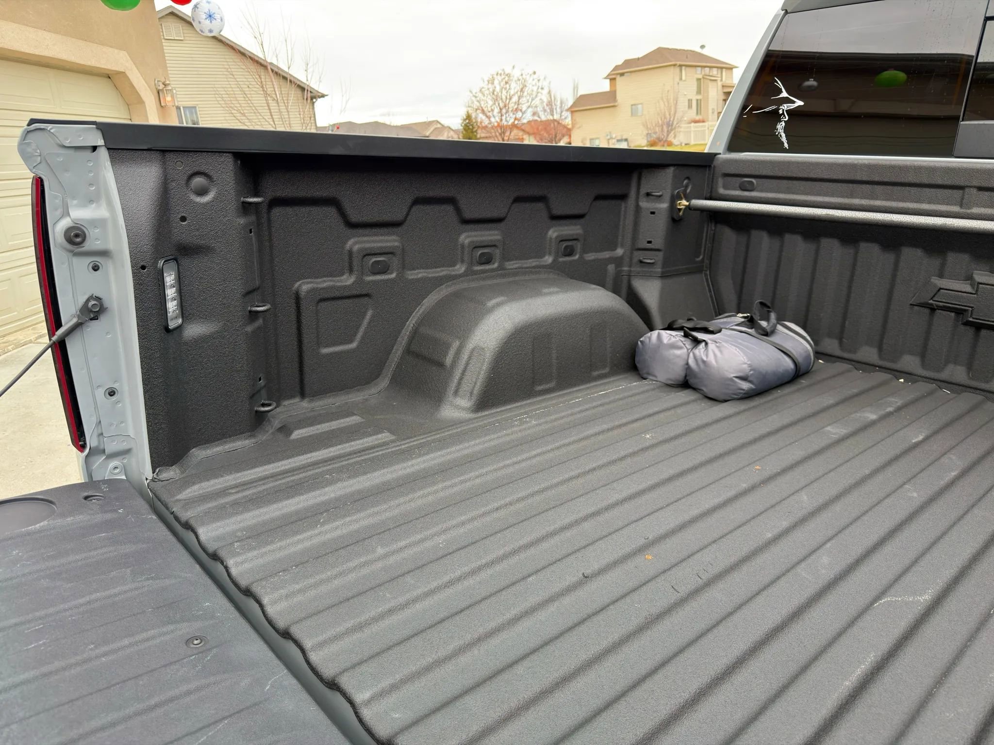 Used 2025 Chevrolet Silverado 1500 ZR2 w/ Technology Package image 17