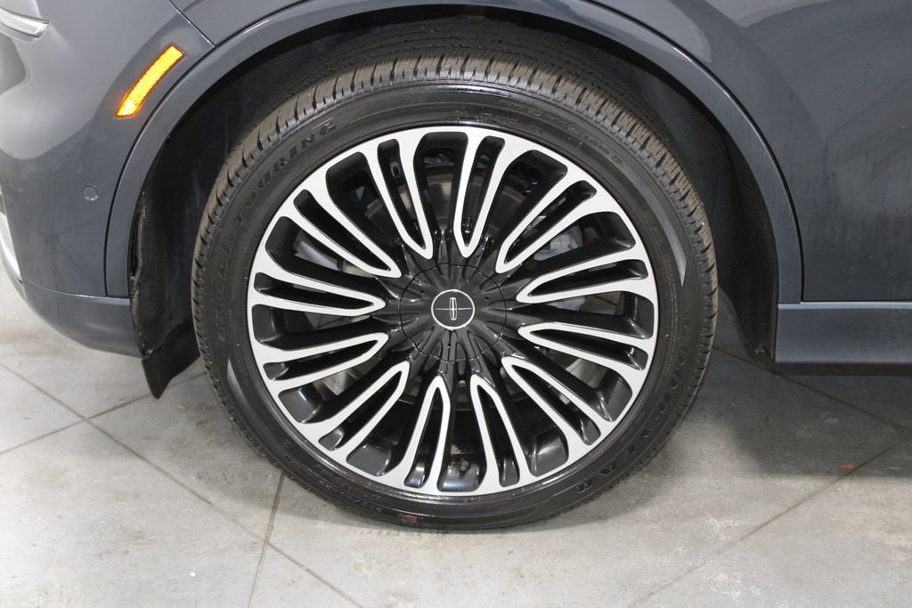 Used 2023 Lincoln Aviator Black Label w/ Dynamic Handling Package image 19