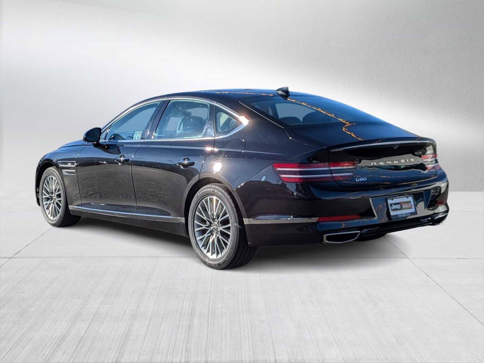 Used 2023 Genesis G80 2.5T image 6