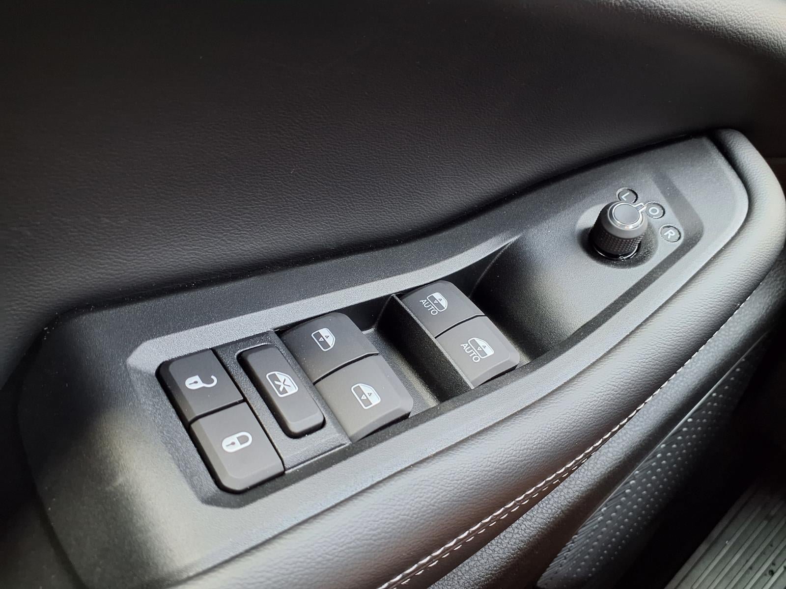 New 2026 Jeep Grand Cherokee L 4WD image 13