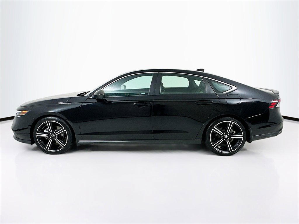 Used 2023 Honda Accord Sport image 18