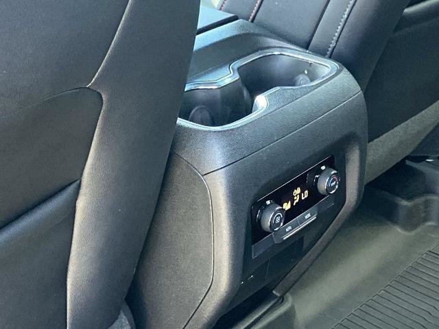 Used 2026 Chevrolet Traverse Z71 w/ LPO, Floor Liner Package AWD/4WD image 18