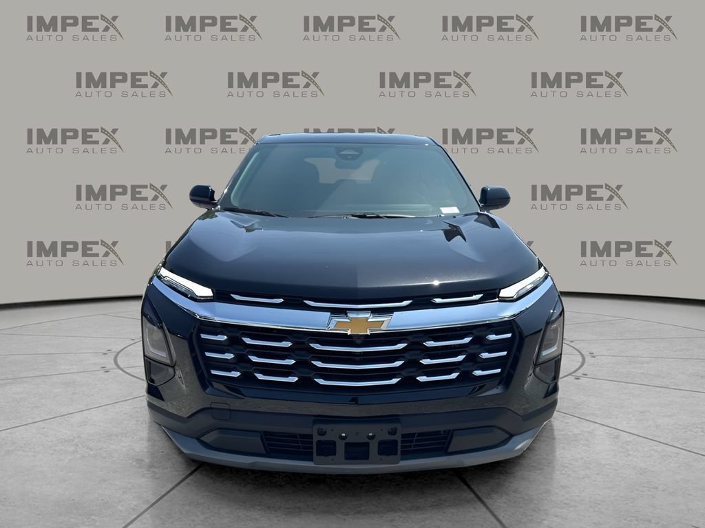 Used 2026 Chevrolet Equinox LT FWD image 8