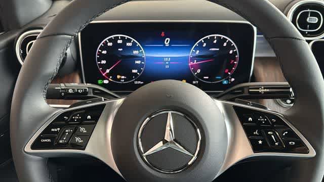 Certified 2026 Mercedes-Benz GLC 300 4MATIC image 17