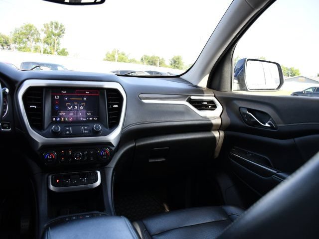 Used 2023 GMC Acadia SLT w/ Technology Package FWD image 26