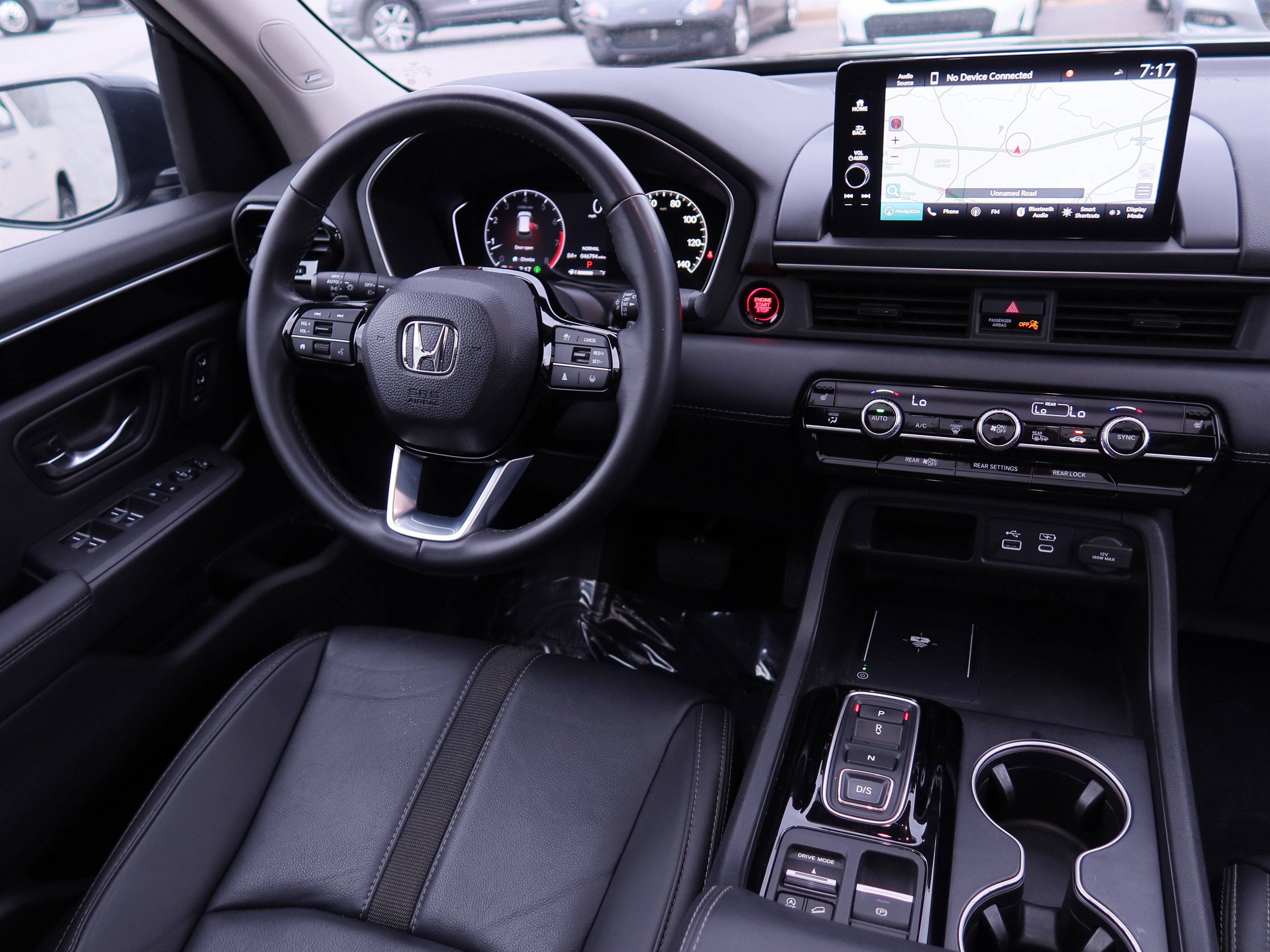Used 2023 Honda Pilot Touring image 14