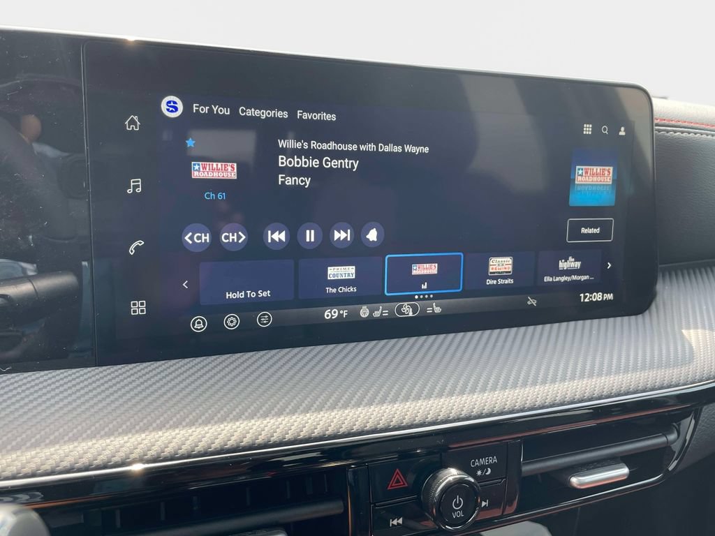 New 2026 Nissan Kicks SR w/ SR Premium Package FWD image 27