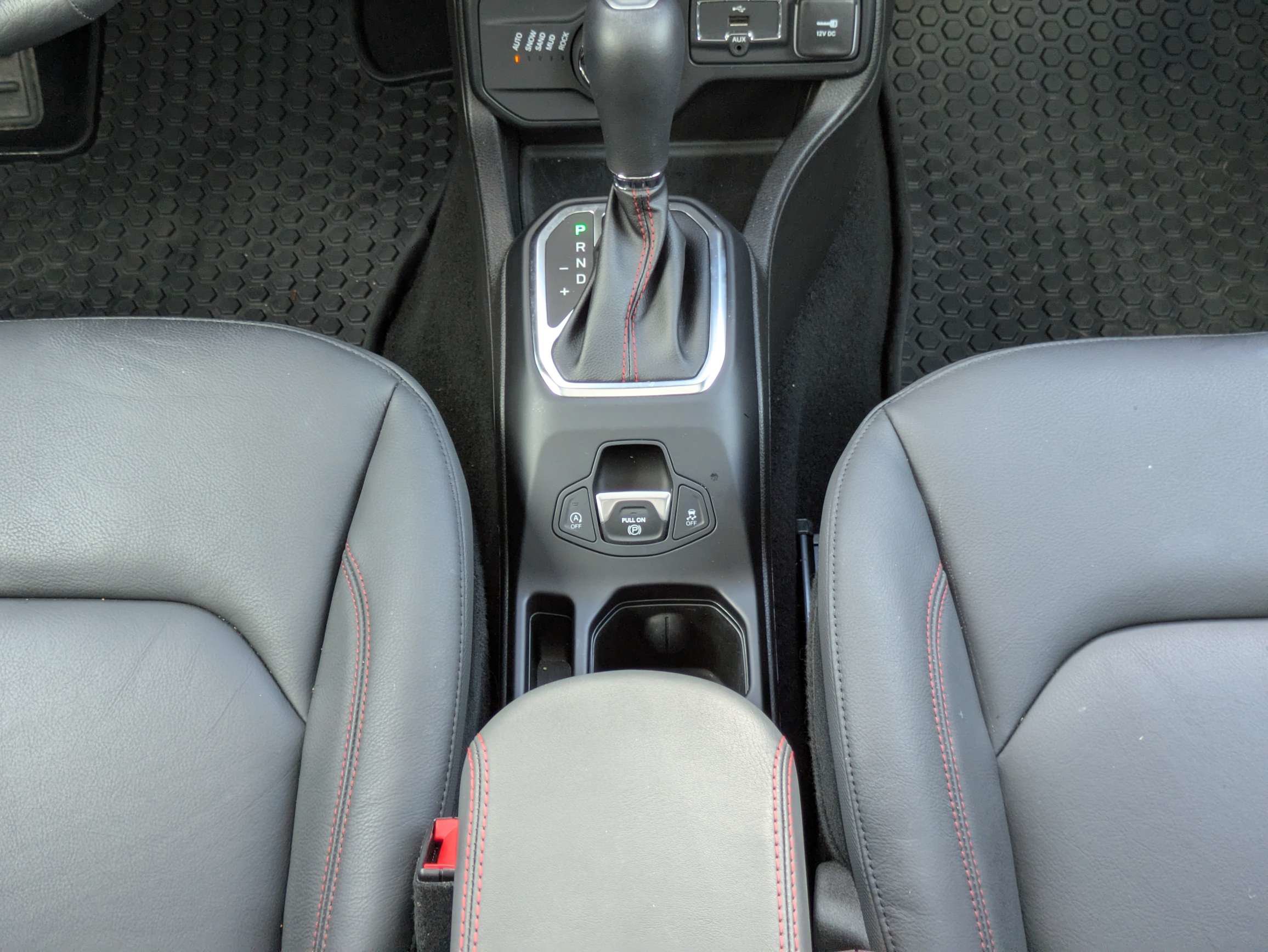 Used 2023 Jeep Renegade Trailhawk w/ Sun/Sound Group AWD/4WD image 6