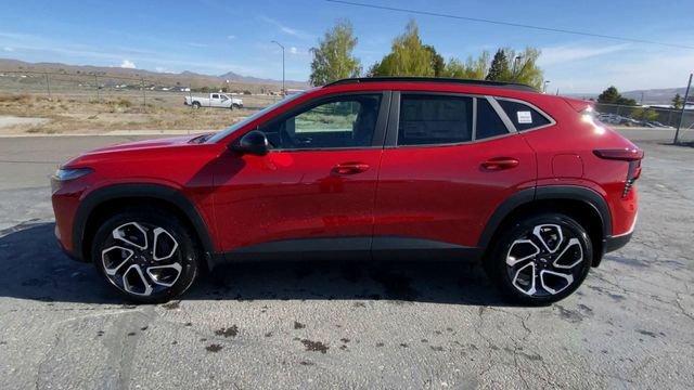 New 2026 Chevrolet Trax RS w/ Driver Confidence Package FWD image 5