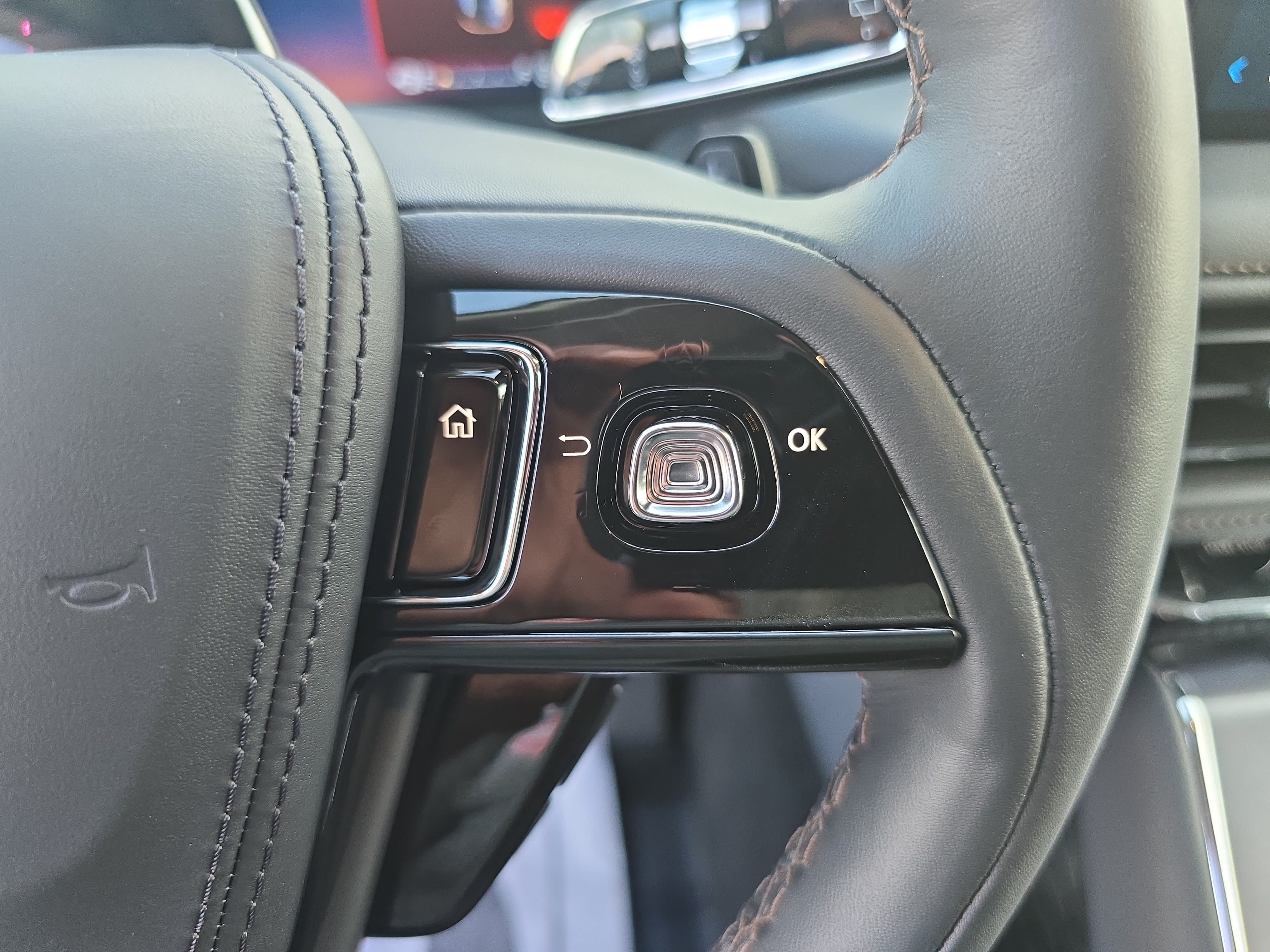 New 2026 Lincoln Aviator 2WD image 19
