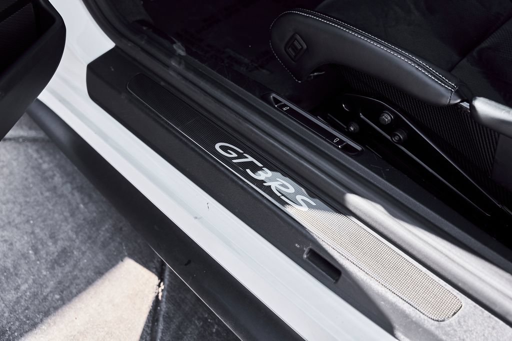Used 2019 Porsche 911 GT3 RS RWD image 33