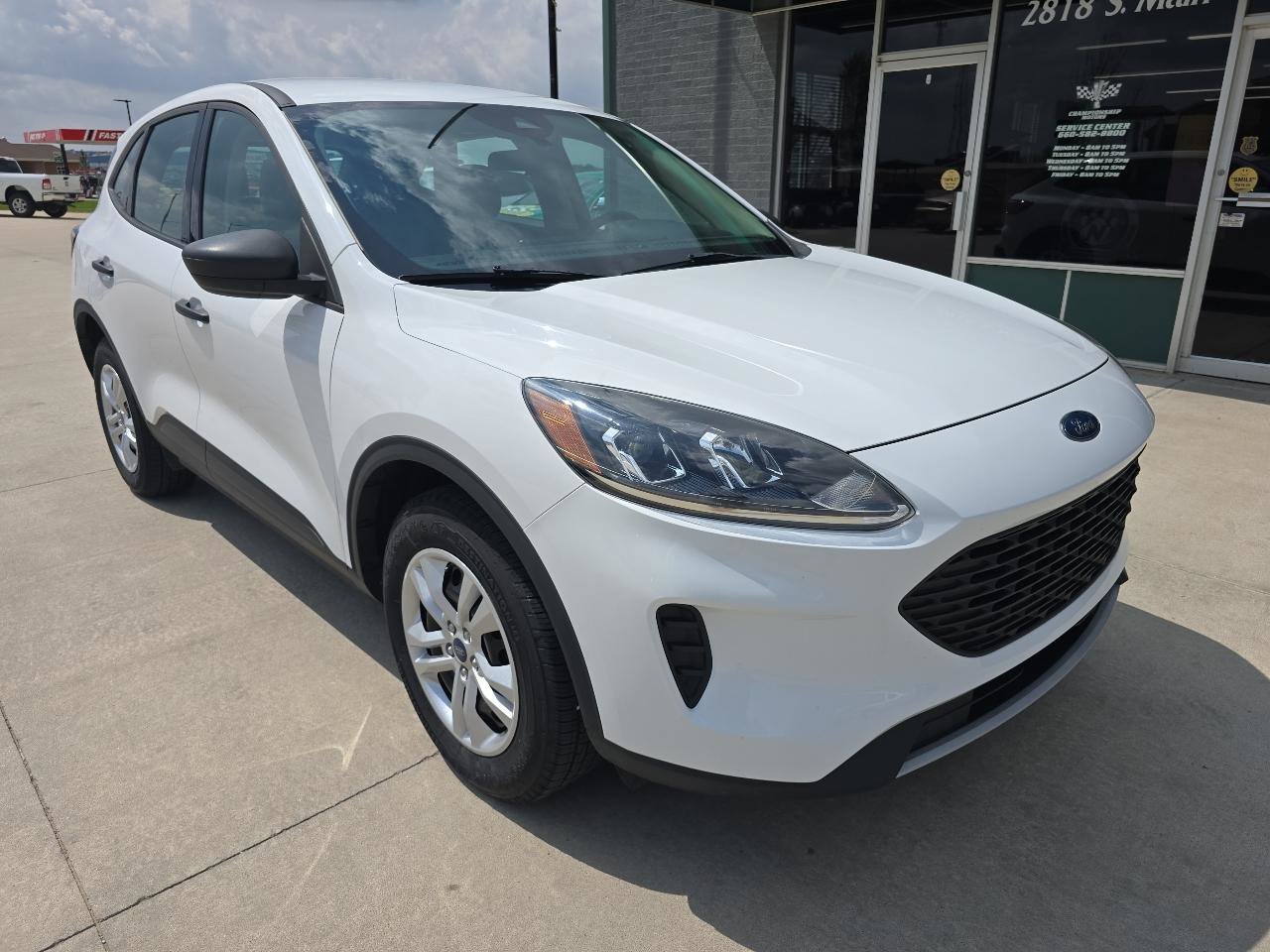 Used 2020 Ford Escape S image 8