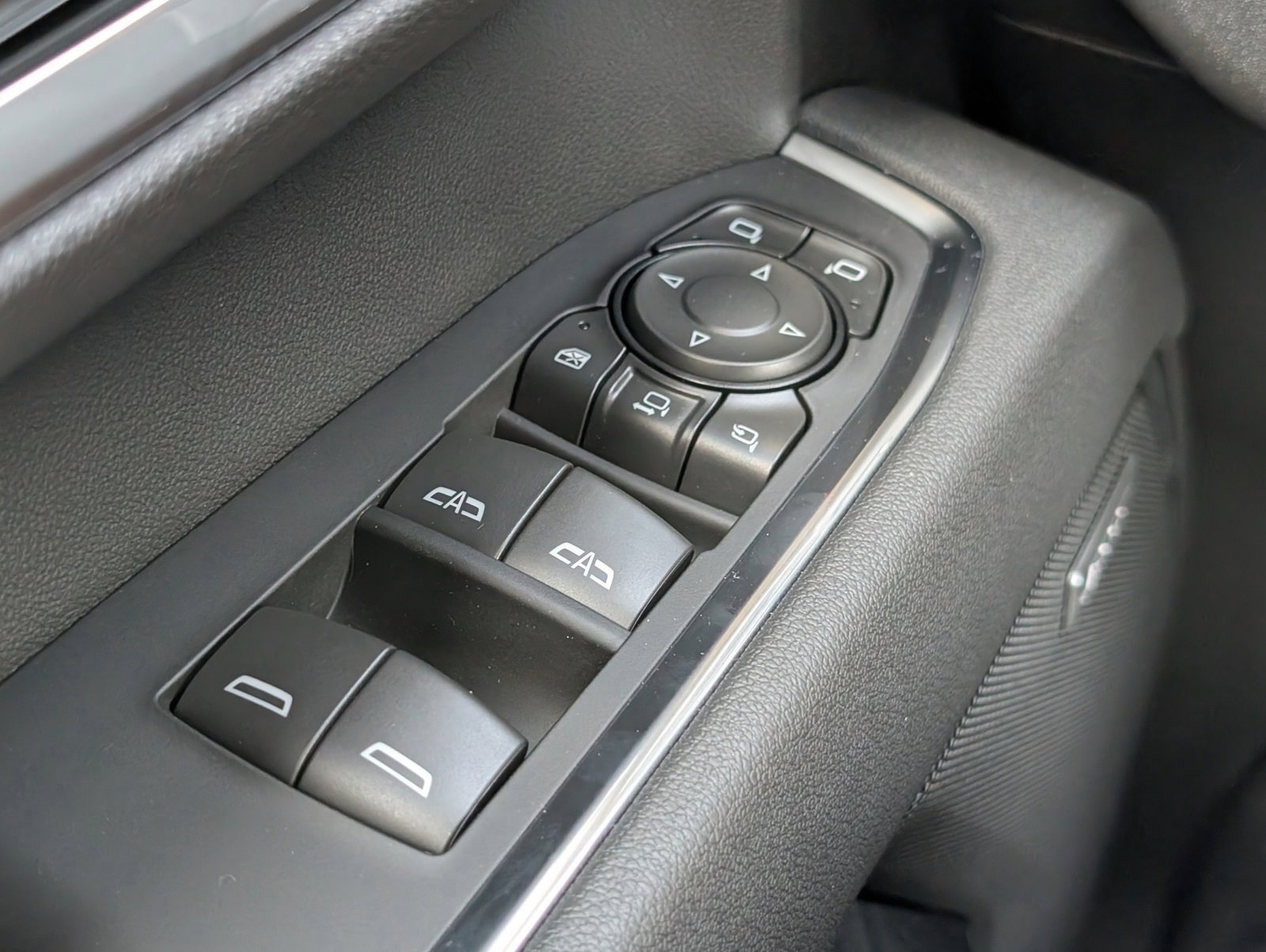 New 2026 Chevrolet Silverado 2500 LTZ w/ LTZ Premium Package image 15