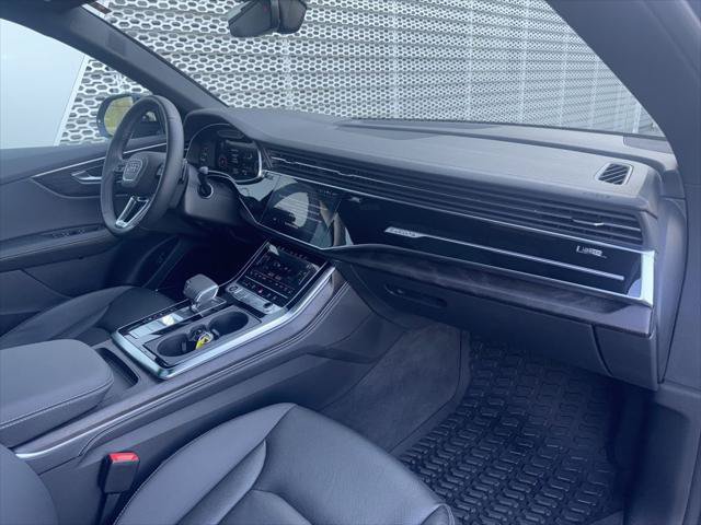 Used 2023 Audi Q8 Prestige w/ Prestige Package AWD/4WD image 32