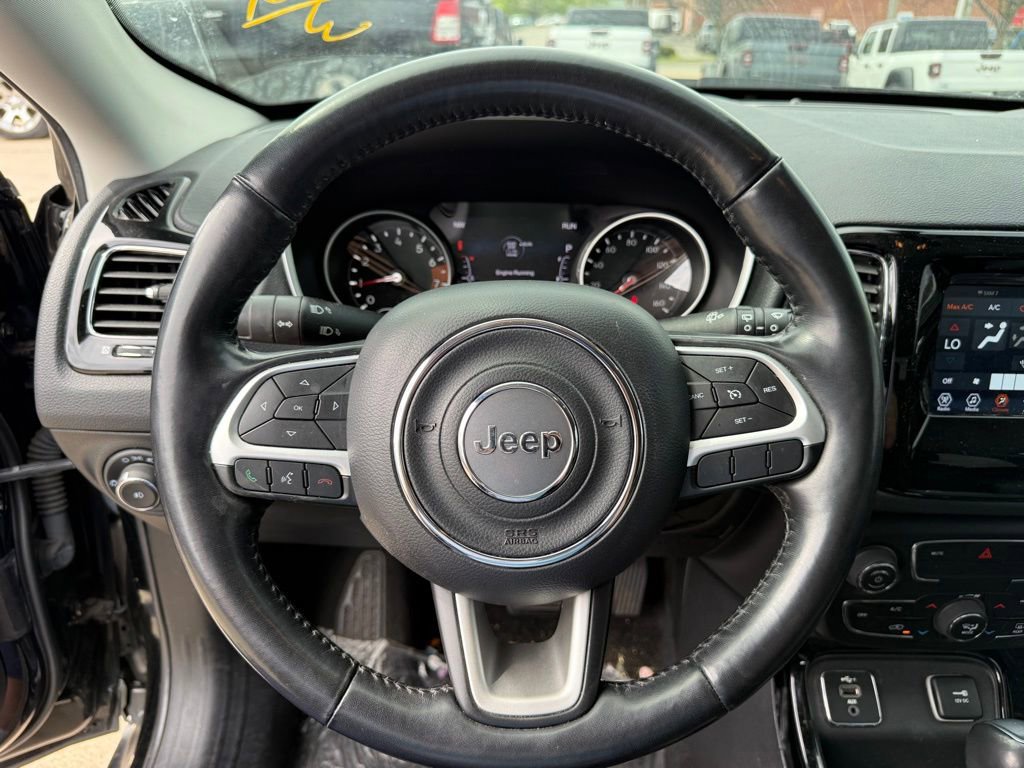 Used 2021 Jeep Compass Latitude image 14