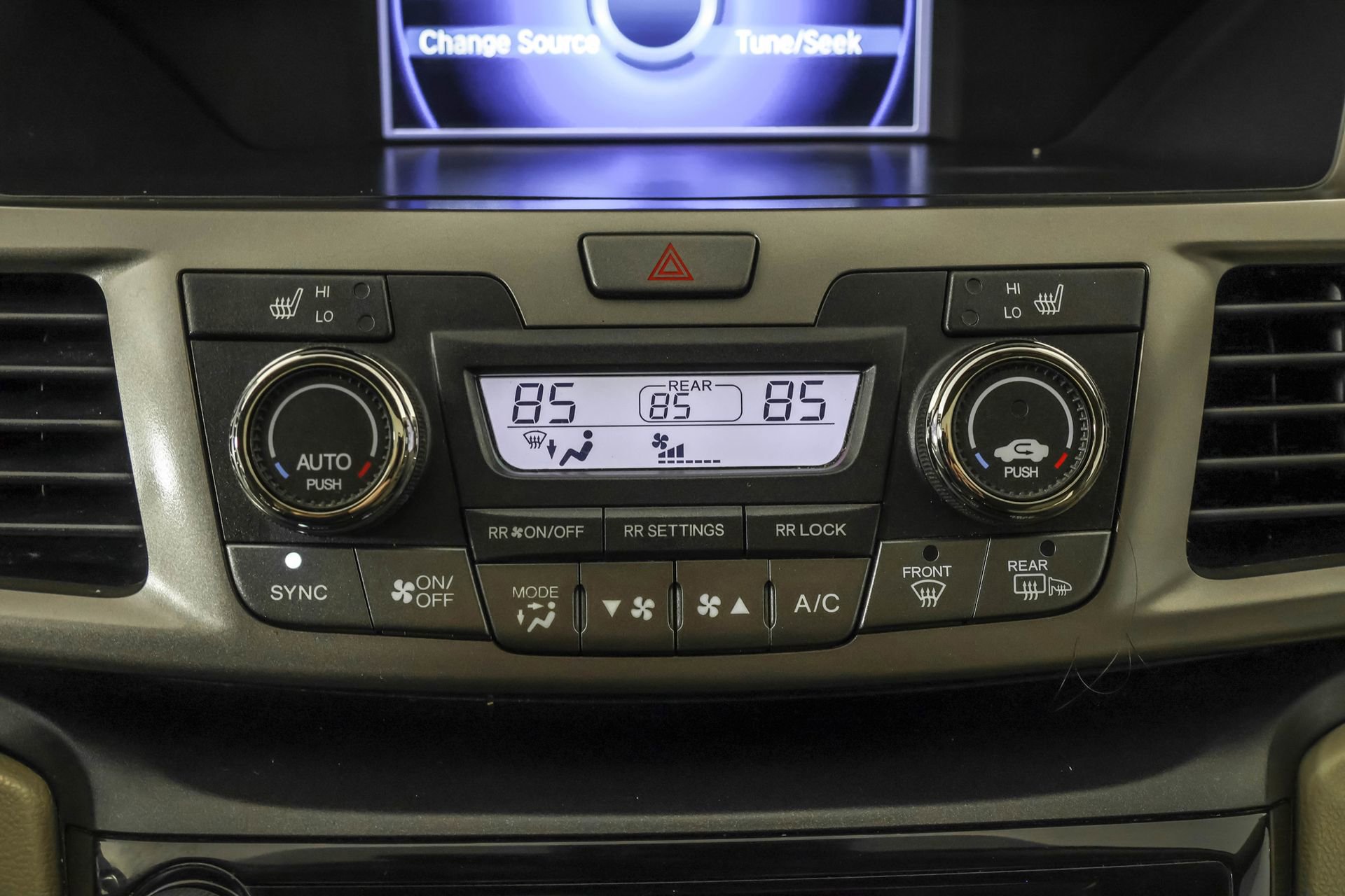 Used 2016 Honda Odyssey EX-L image 33