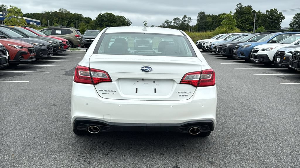 Used 2018 Subaru Legacy 3.6R Limited AWD/4WD image 5