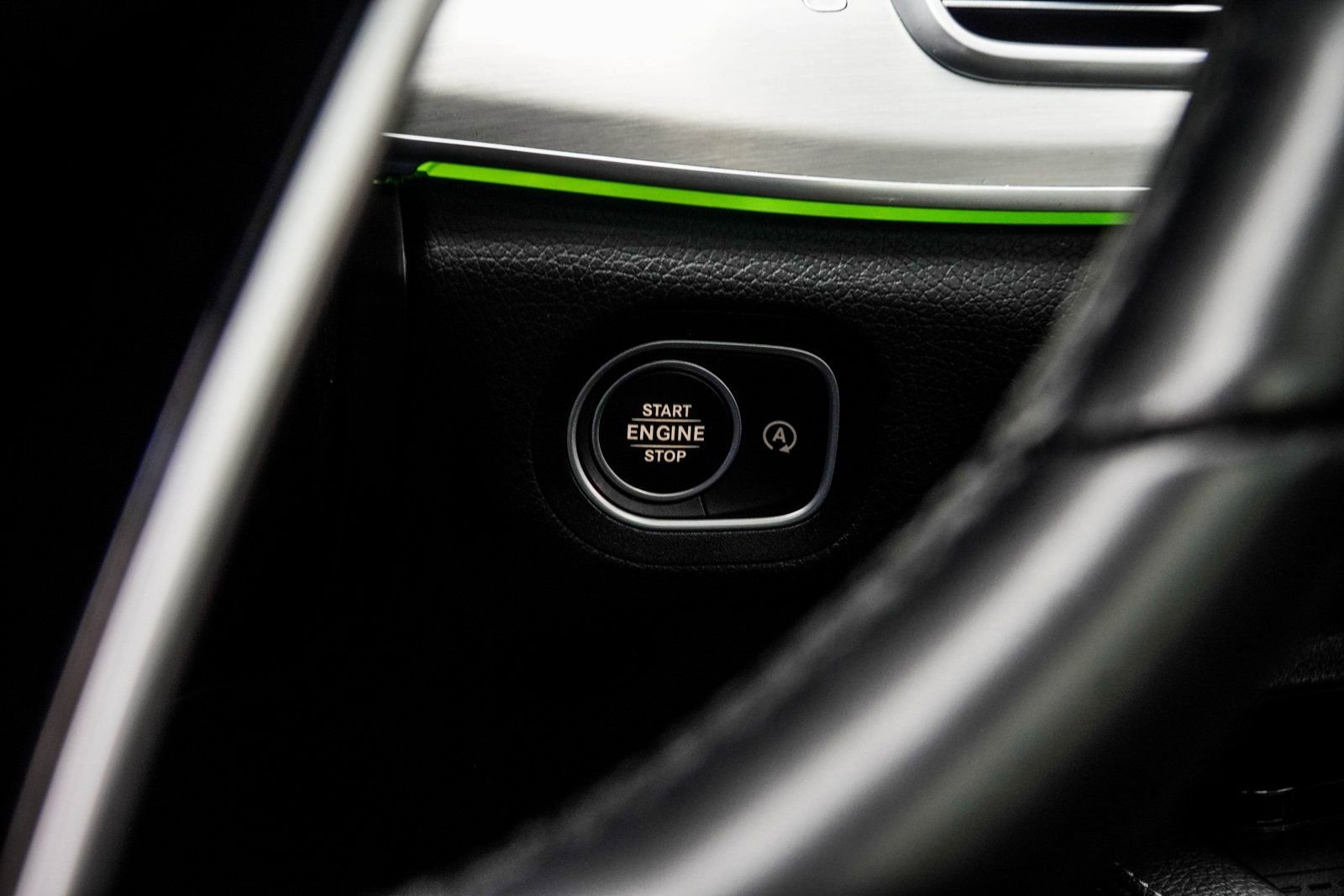 Used 2025 Mercedes-Benz GLS 450 4MATIC image 30