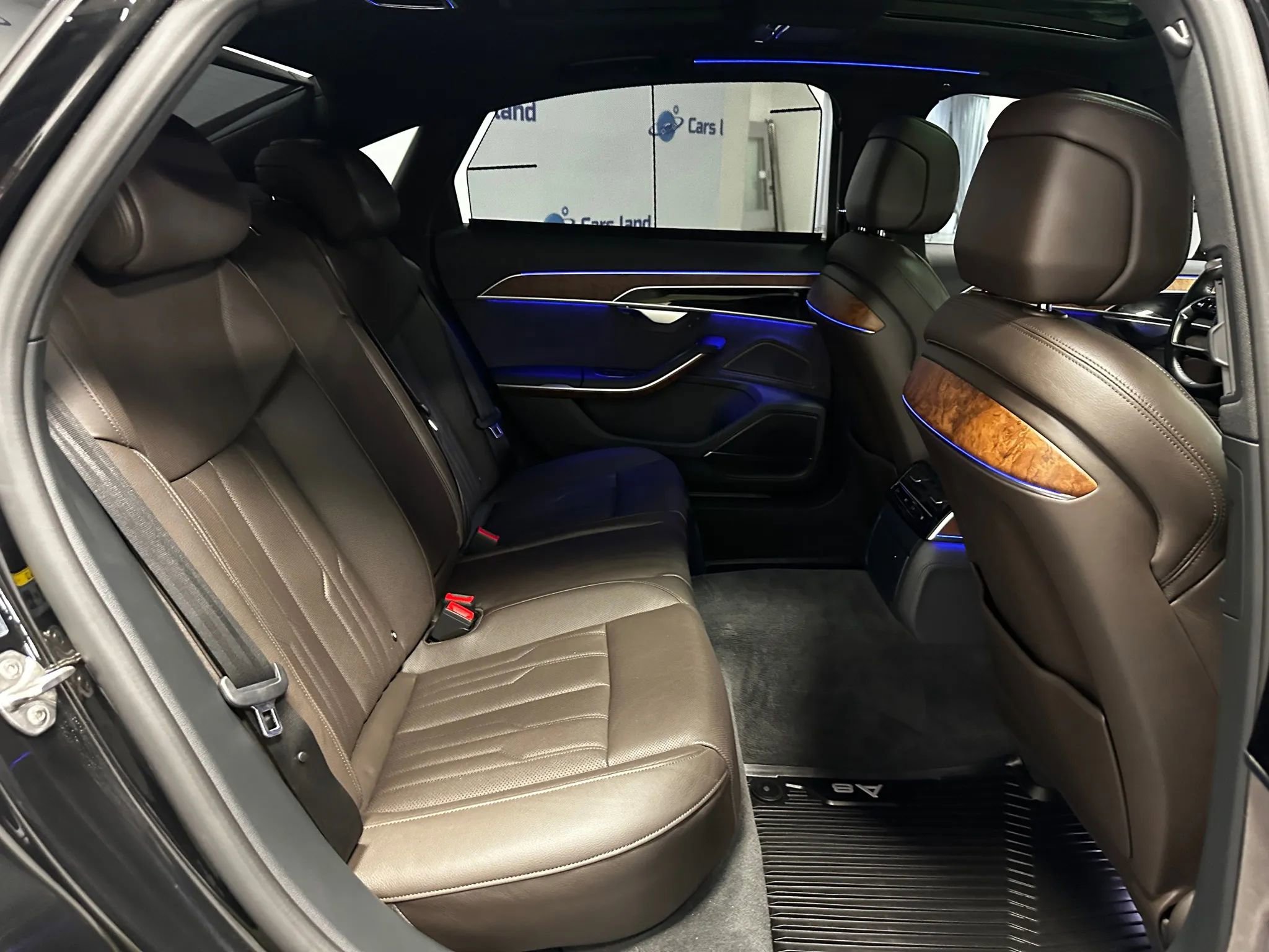 Used 2020 Audi A8 L 4.0T image 21