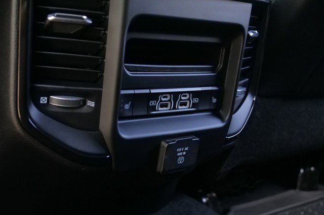 Used 2023 RAM 3500 Limited image 36