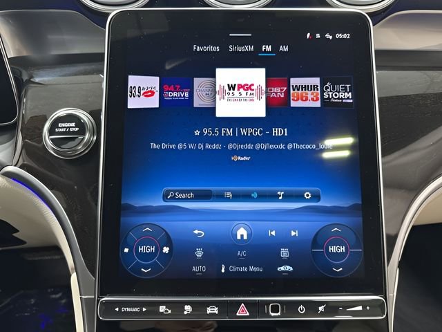 Certified 2025 Mercedes-Benz GLC 350e Silver image 23