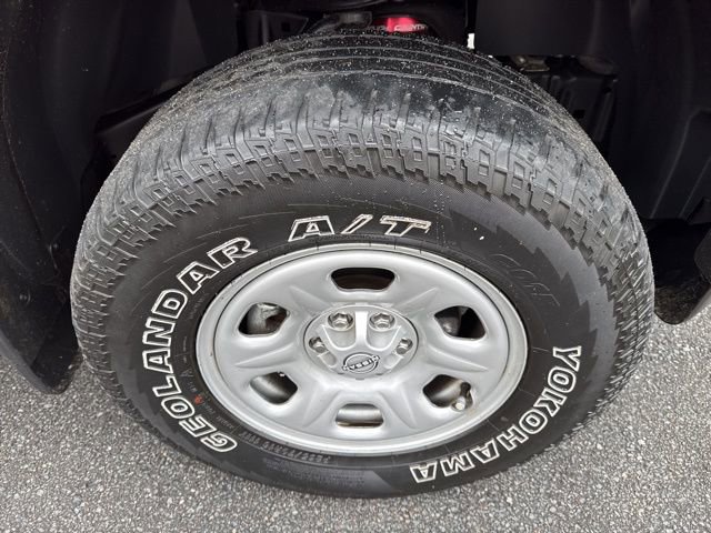 Used 2023 Nissan Frontier S w/ Technology Package AWD/4WD image 31