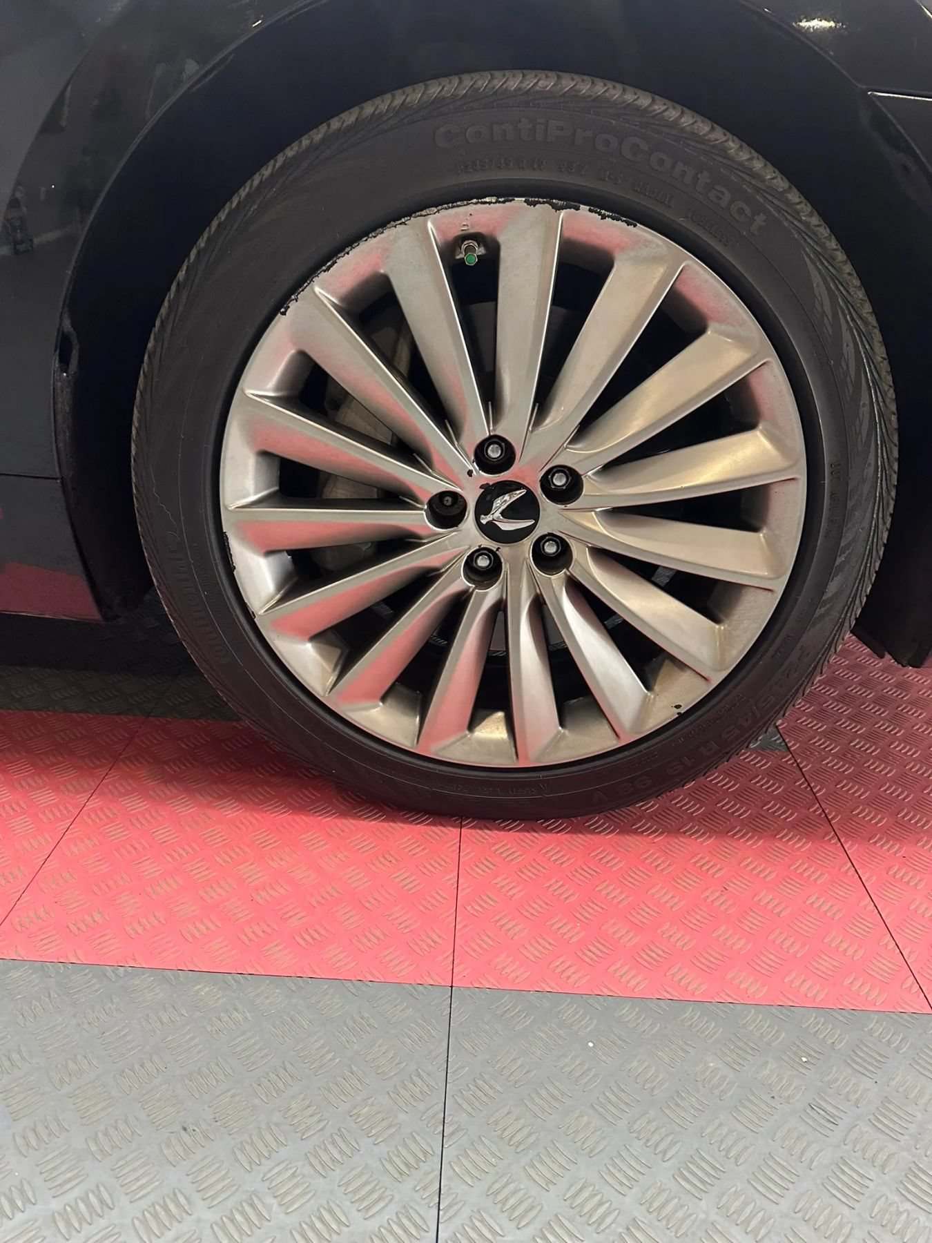 Used 2015 Hyundai Equus Signature RWD image 45
