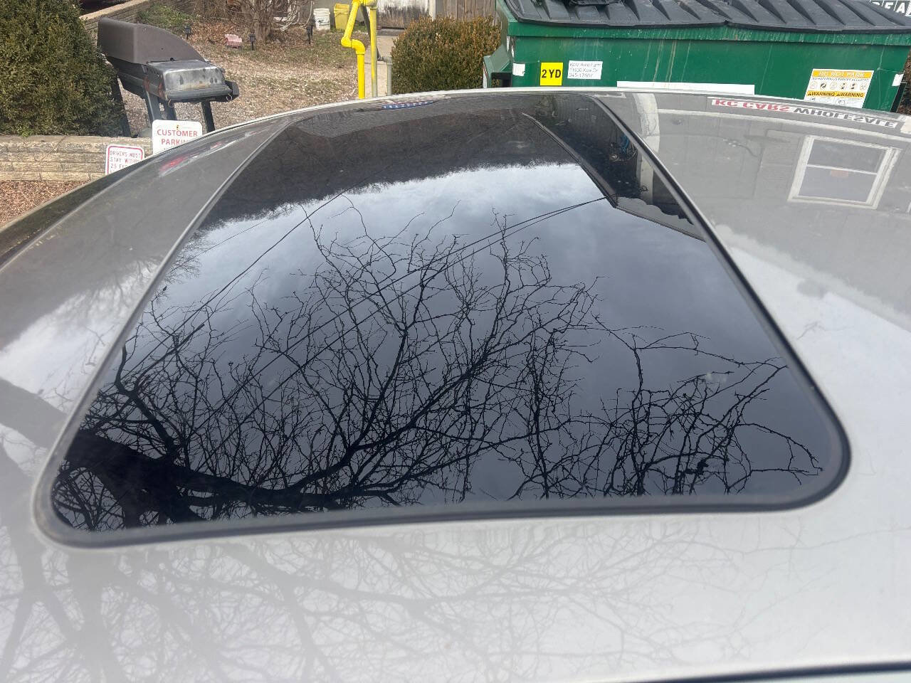 Used 2005 Nissan Maxima 3.5 SL w/ (S03) Driver Preferred Pkg image 18