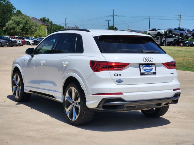 Used 2022 Audi Q3 2.0T Premium Plus w/ Premium Plus Package AWD/4WD image 5