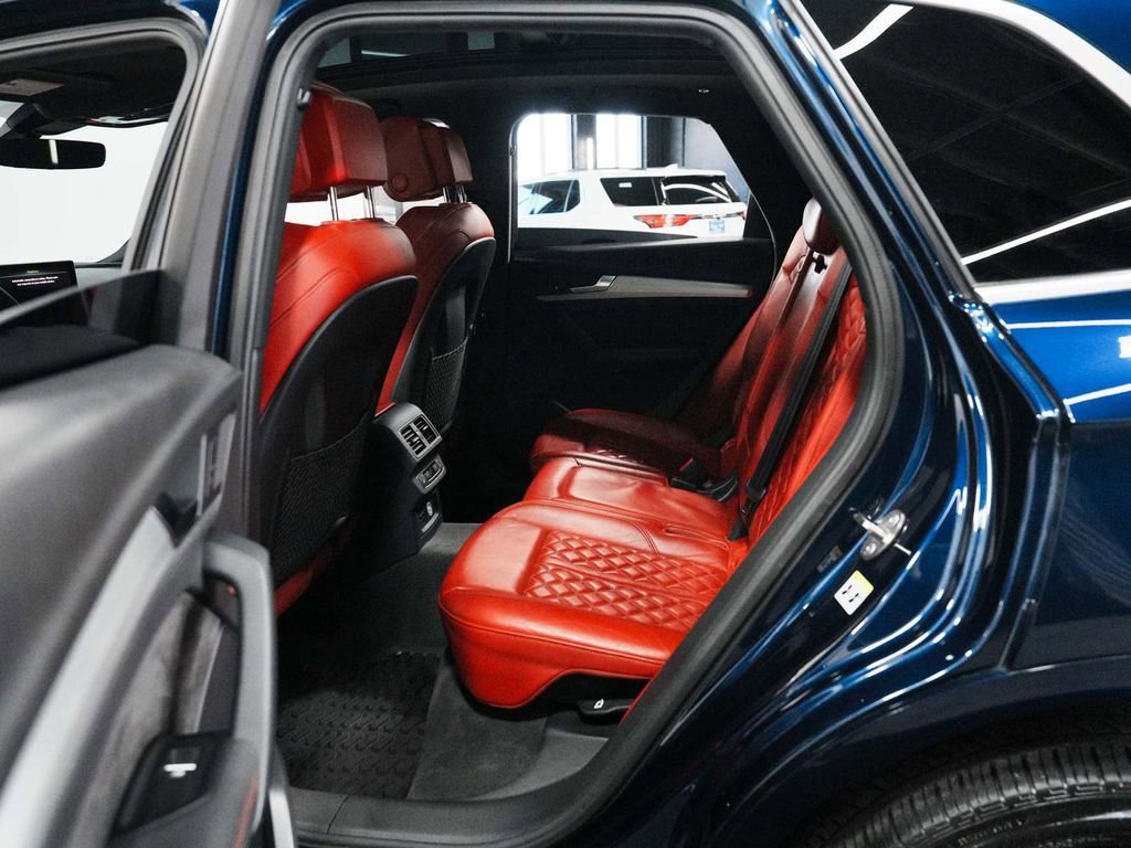 Used 2019 Audi SQ5 Premium Plus w/ Premium Plus Package image 33
