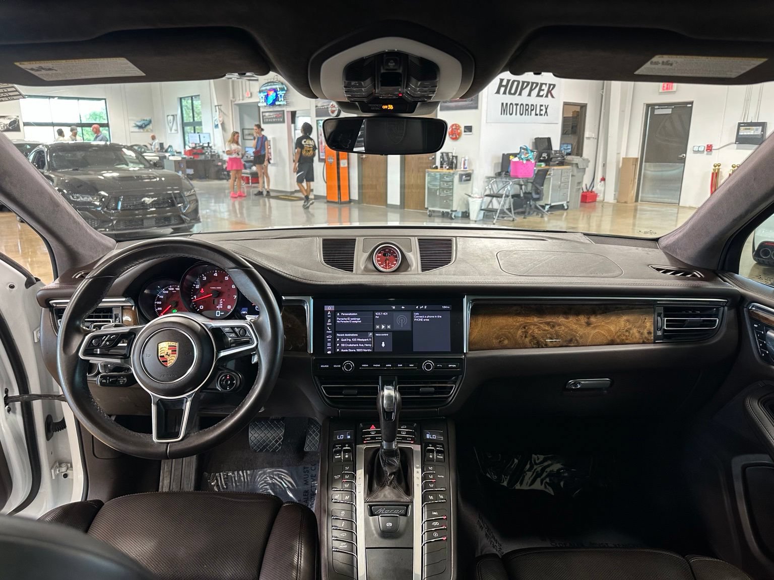 Used 2019 Porsche Macan S w/ Premium Package Plus AWD/4WD image 16