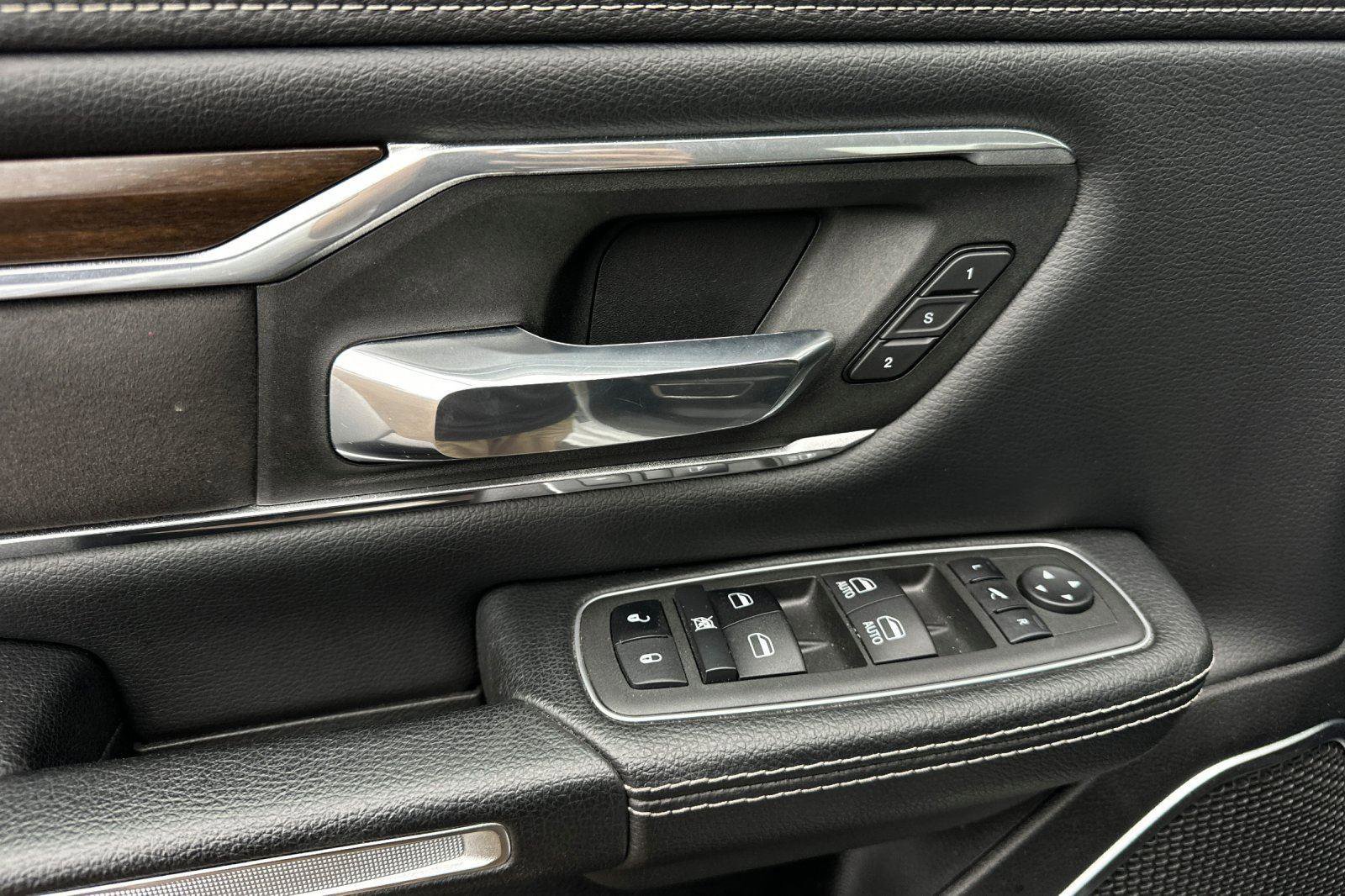 Used 2022 RAM 1500 Laramie image 10