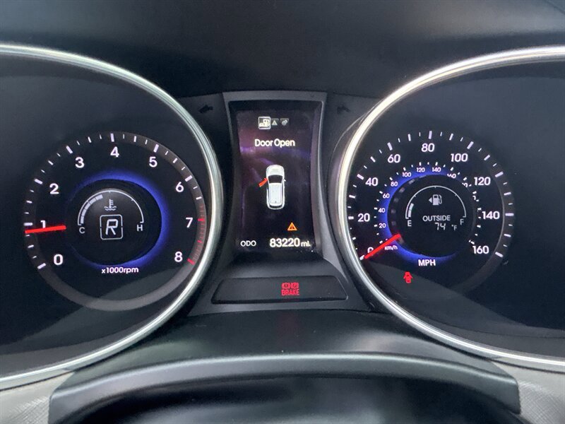 Used 2016 Hyundai Santa Fe Sport 2.0T w/ Option Group 05 FWD image 31