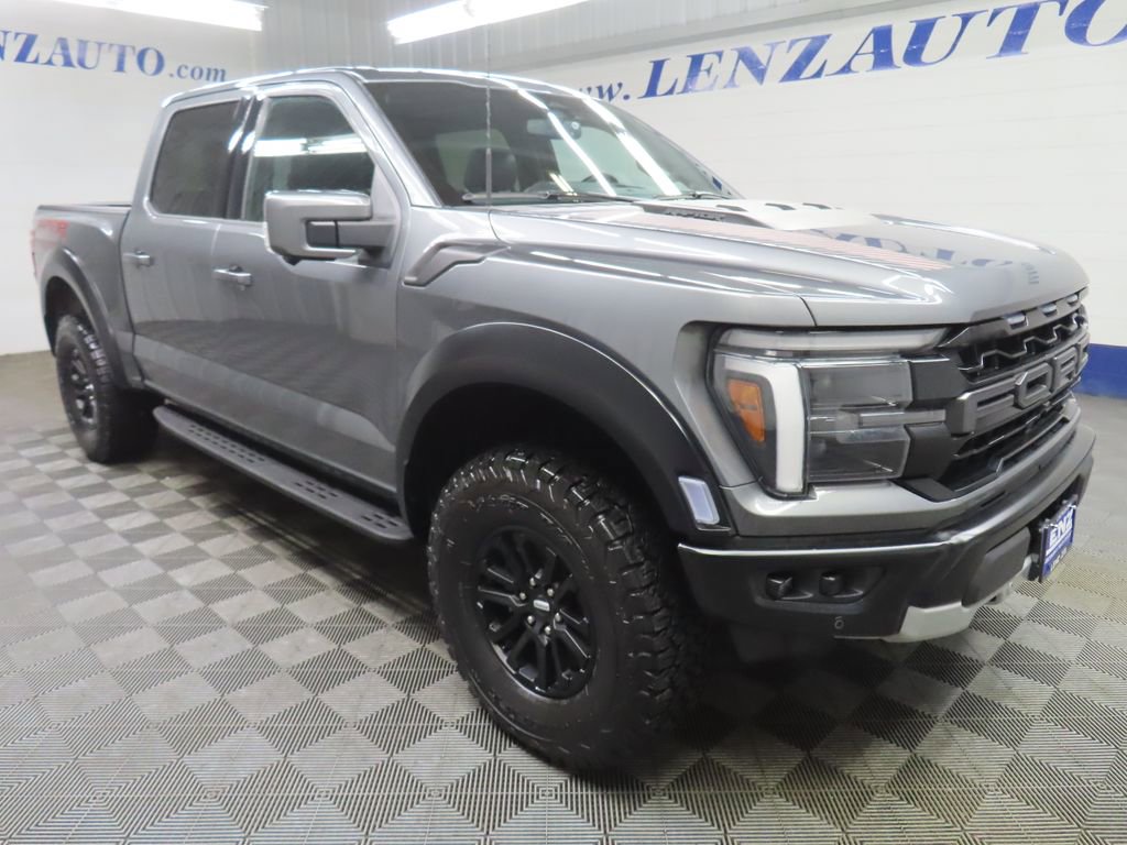 Used 2025 Ford F150 Raptor image 3