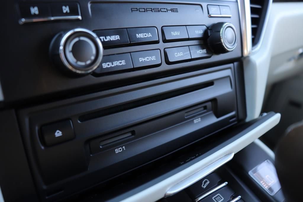 Used 2017 Porsche Macan S image 59